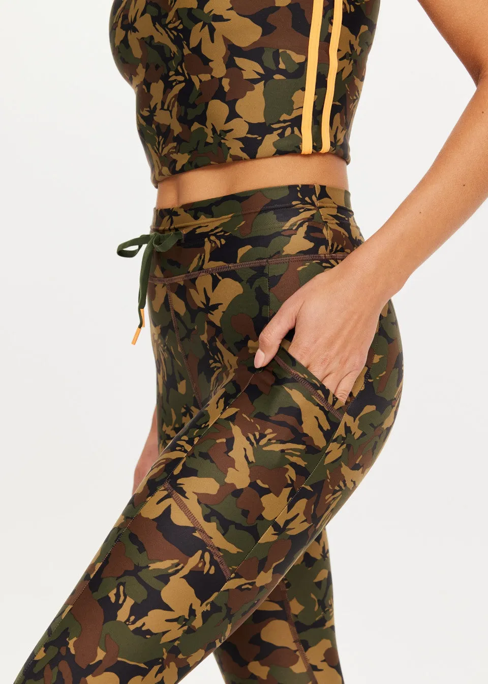 Basecamp 25IN Pocket Midi Pant | Camo