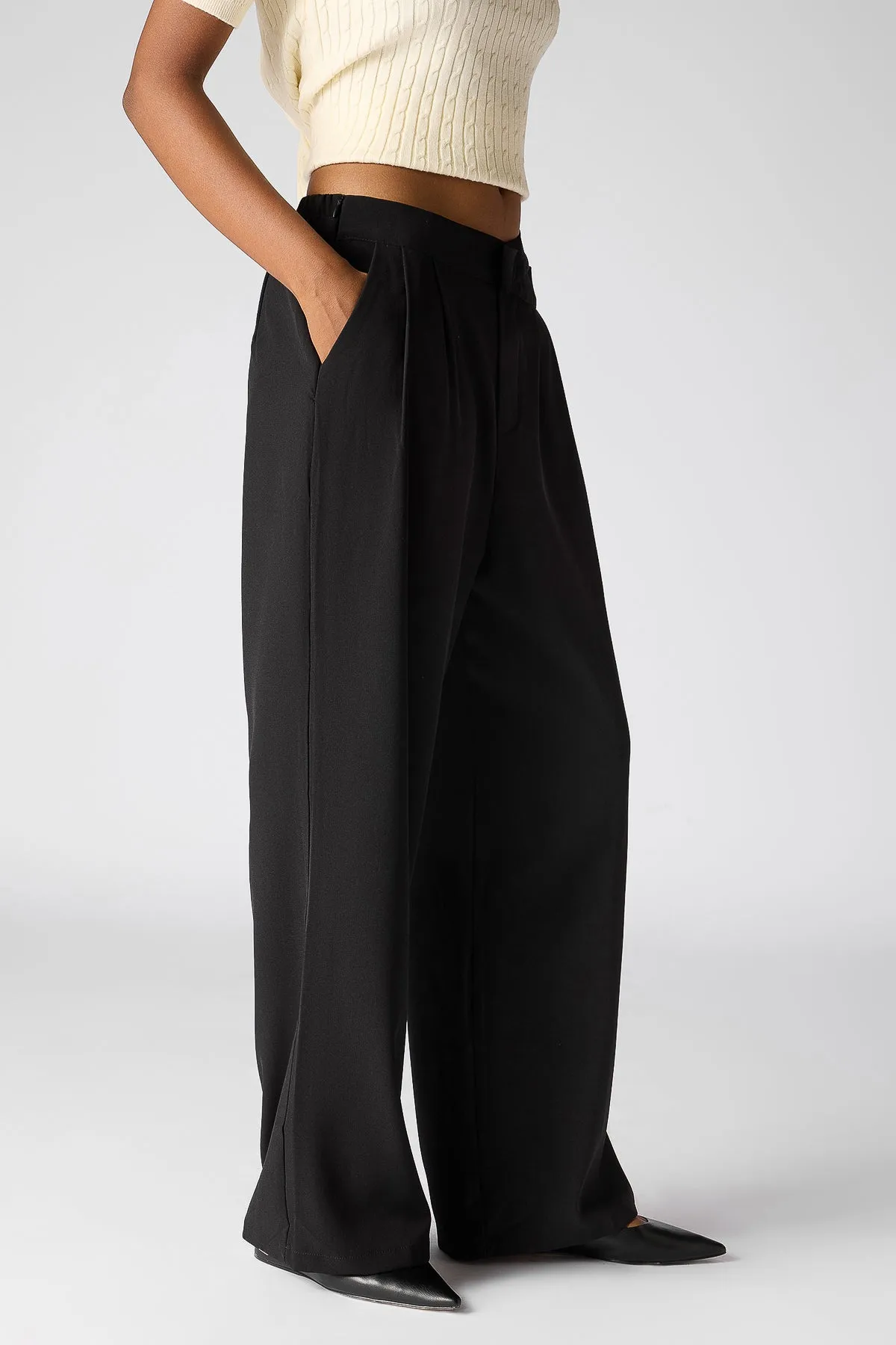 Black Tapered Korean Pants