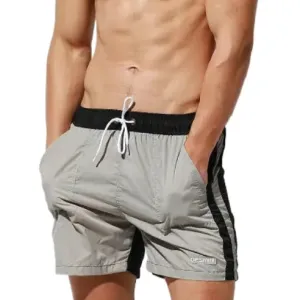 DESMIIT Men's Quick-Drying Beach Shorts