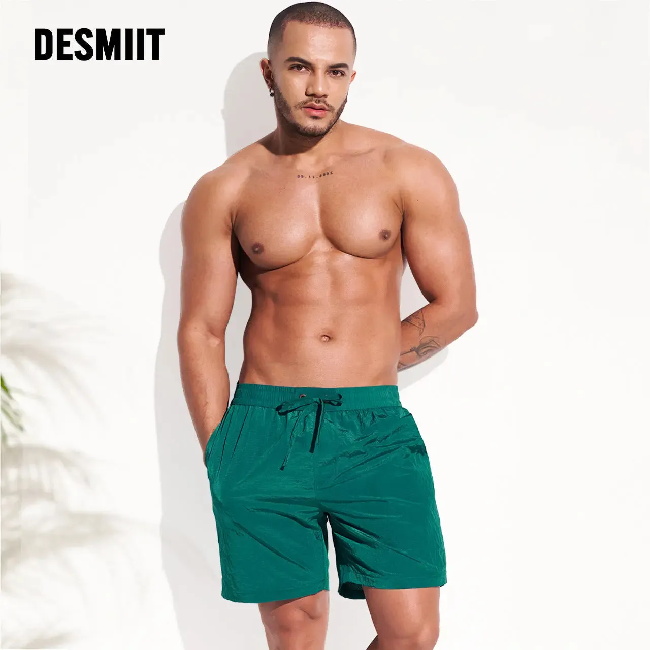 DESMIIT Quick-Drying Swim Shorts