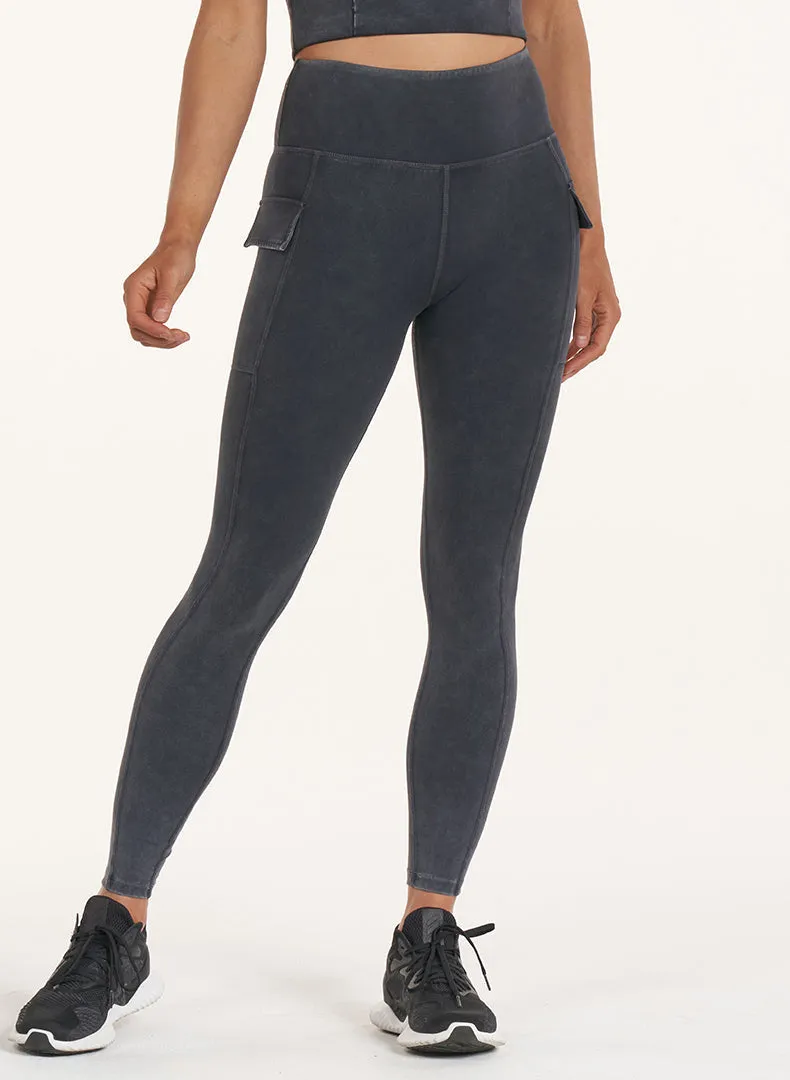 Endure Cargo Pocket Legging