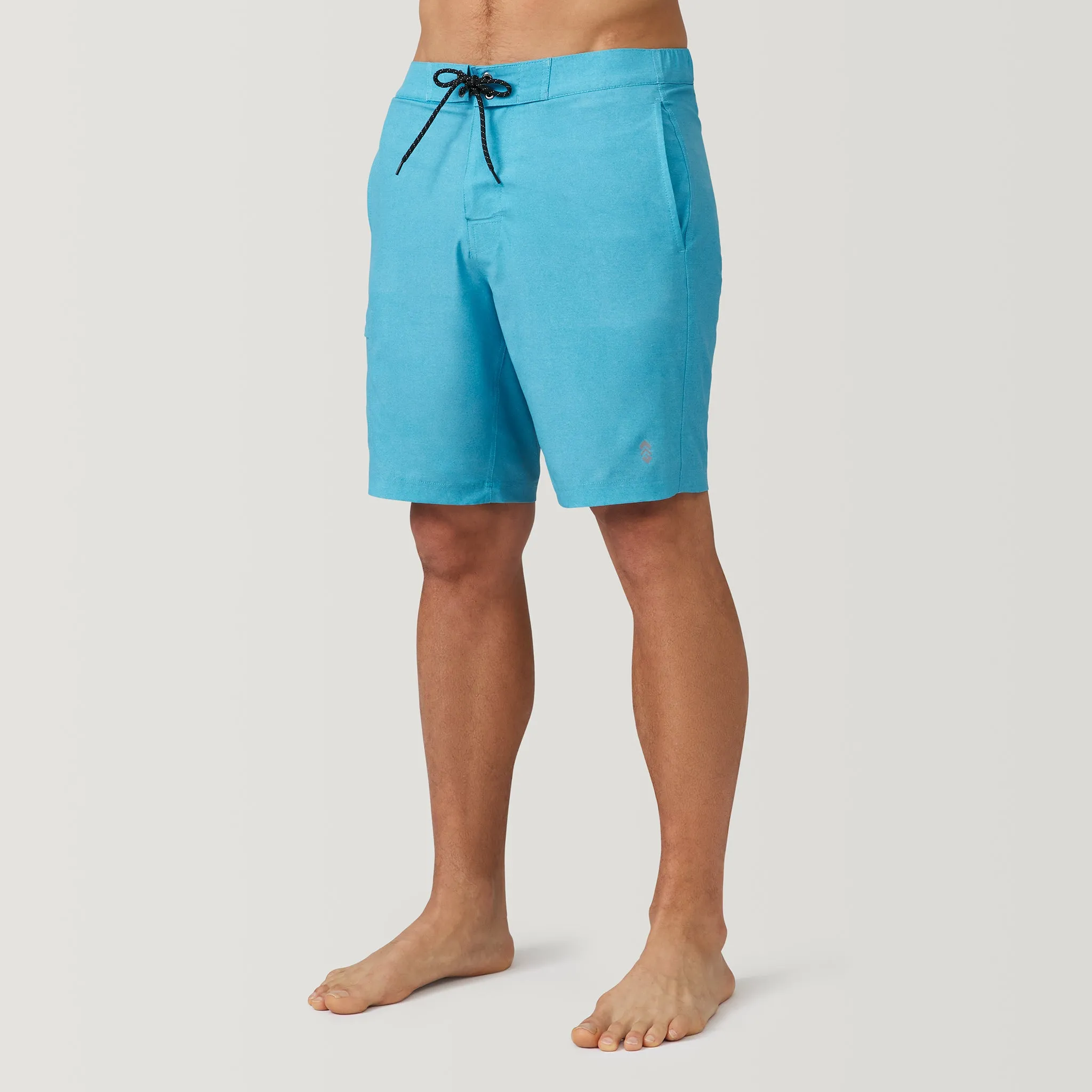 Men's Textured Solid Cargo Surf Swim Short