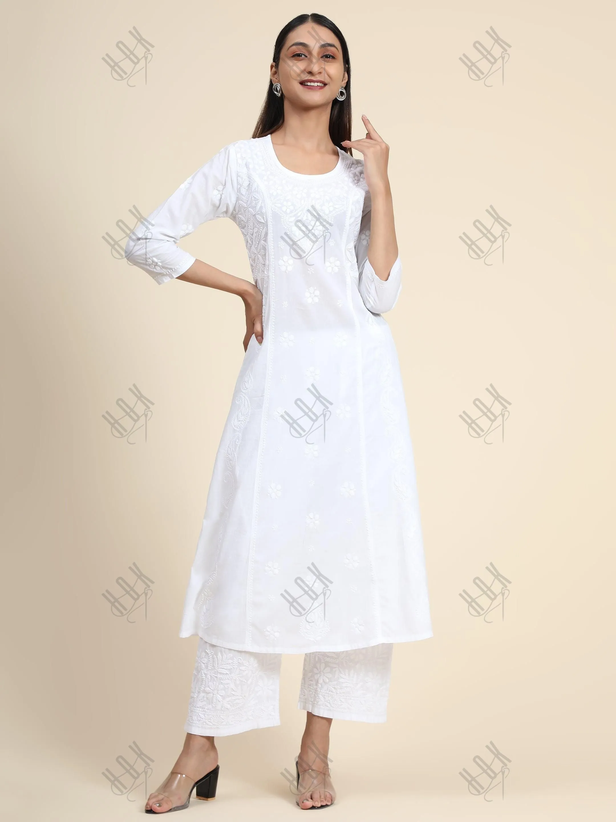 Pragnya in HOK Chikankari Stylish Kurti White