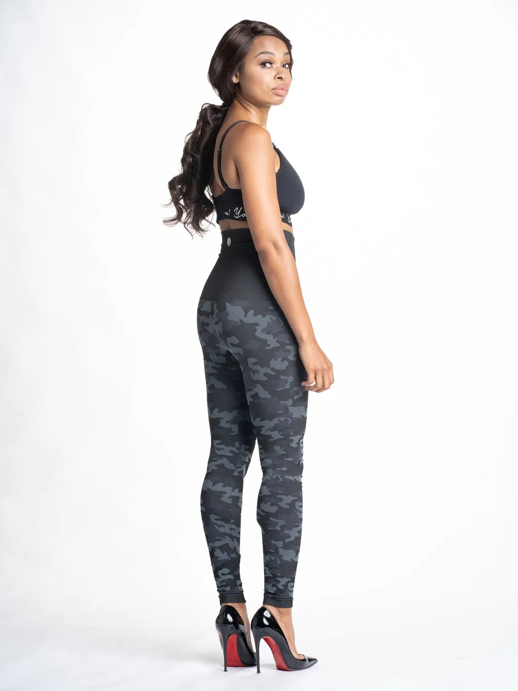 Snapback™ Postpartum Leggings - Black Camo