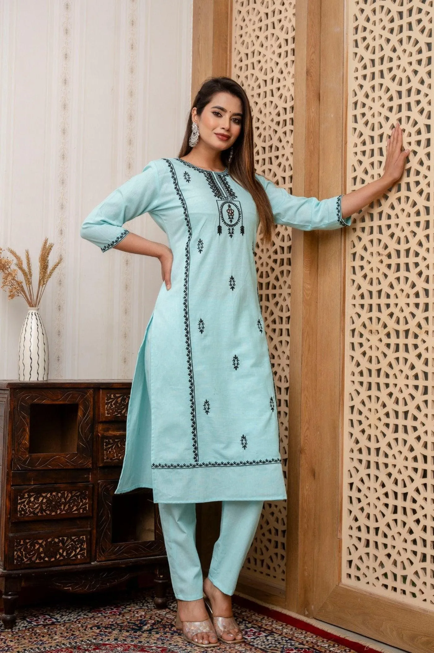 Stylish Embroidery Work Kurti and Pant Set