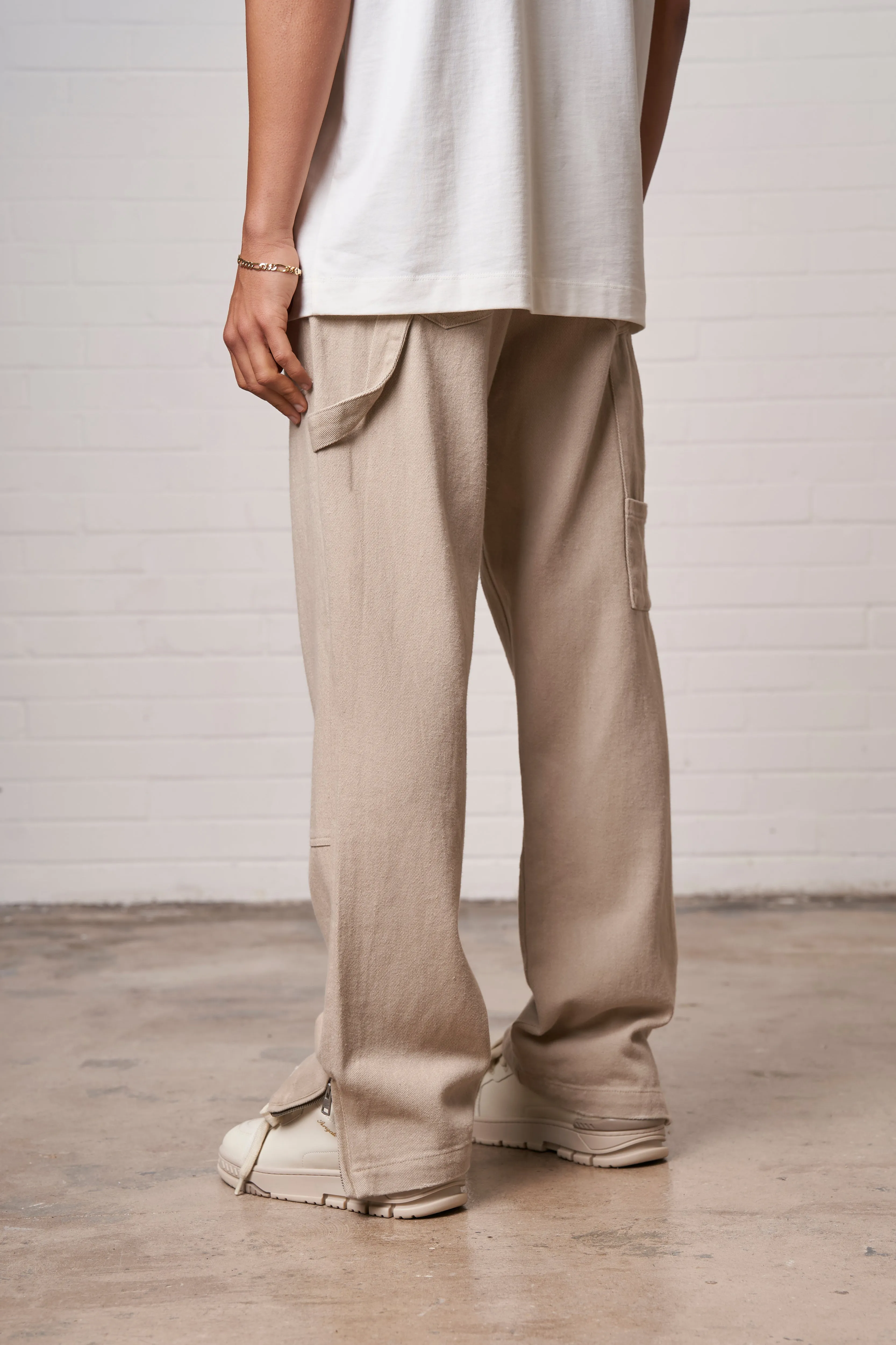 TWILL RIVET DETAIL CARPENTER PANT - BEIGE