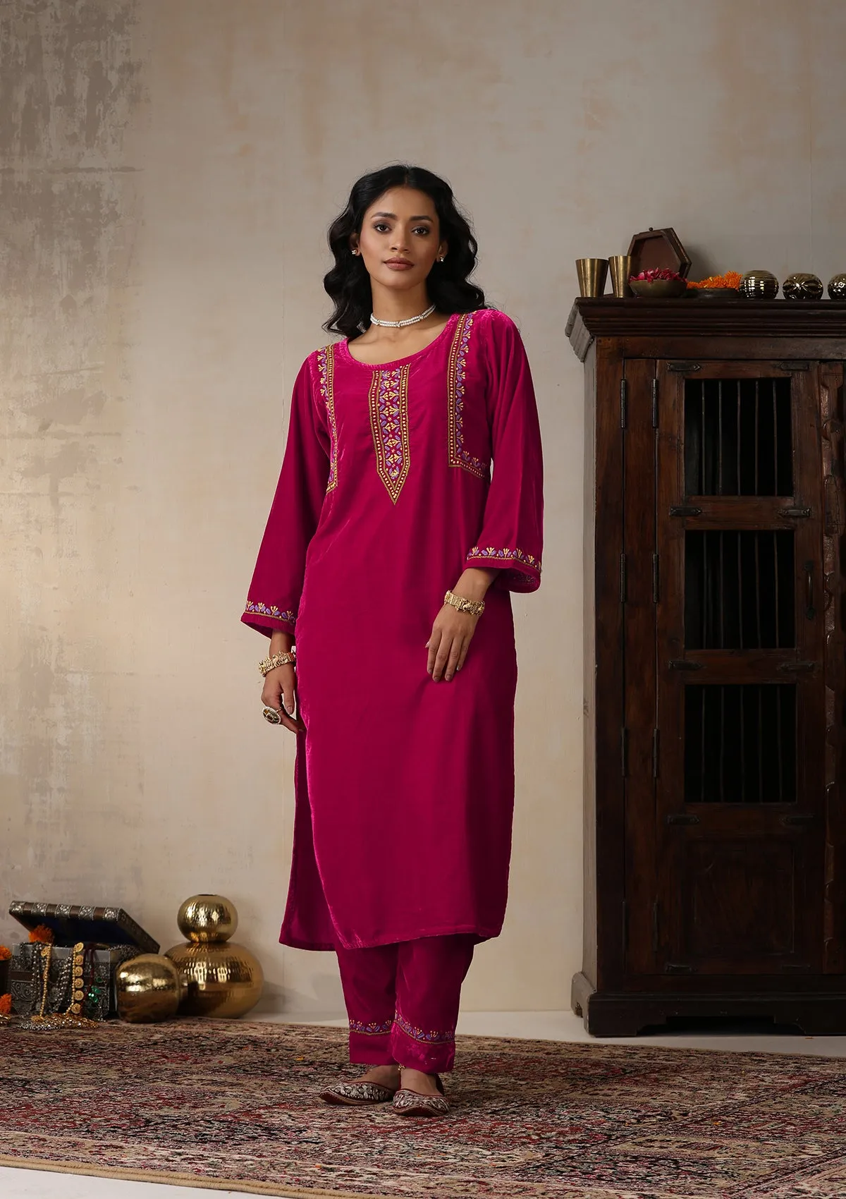 Velvet Chikankari Solid Women's 2 PC Long Kurta Set - Pink