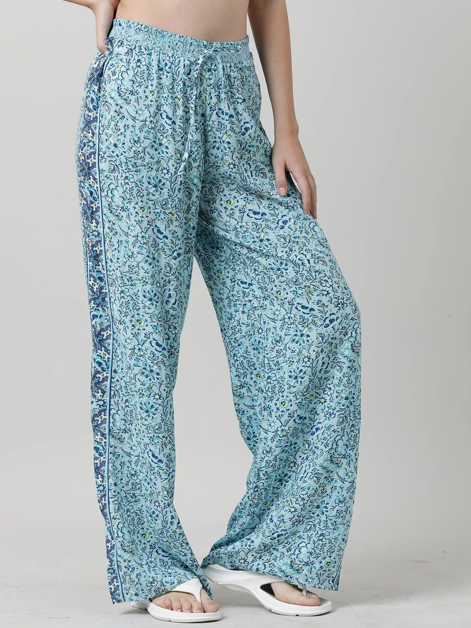 Women Light Blue Floral Print Lounge Pants